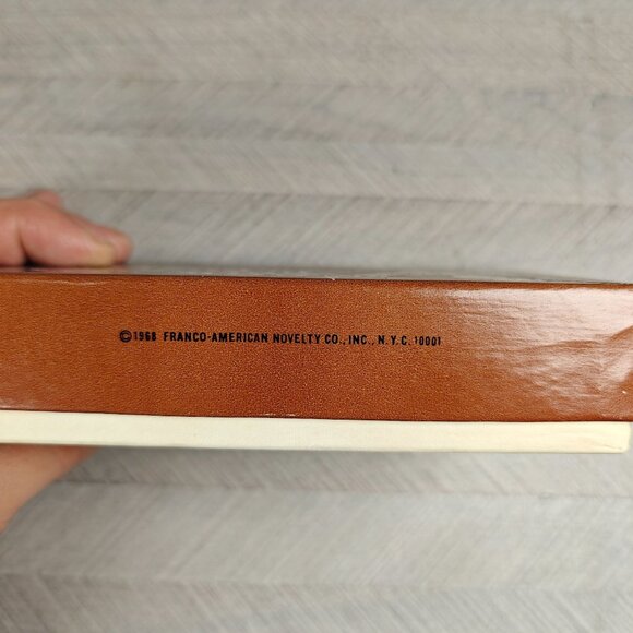 How To Succeed In Business Screw Everybody Vintage Gag Gift Set 1968 Retro Humor - Picture 3 of 5